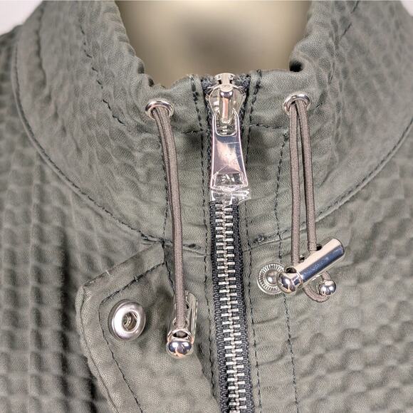 Worth Women's Olive Textured Vest - Picture 4 of 14